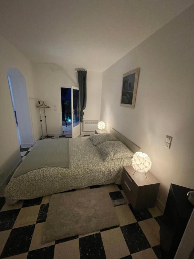 Appartement Plein Centre Avec Jardin Saint-Tropez Zewnętrze zdjęcie